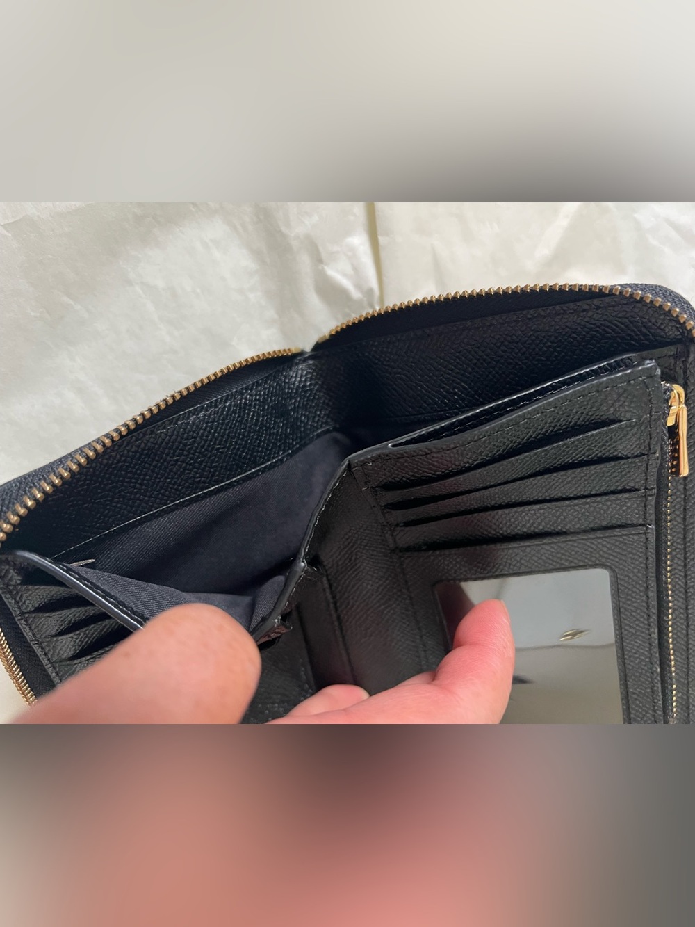 Coach Black Crossgrain Pebble Leather Zip Around Wallet with Gold Hardware - Picture 7 of 9